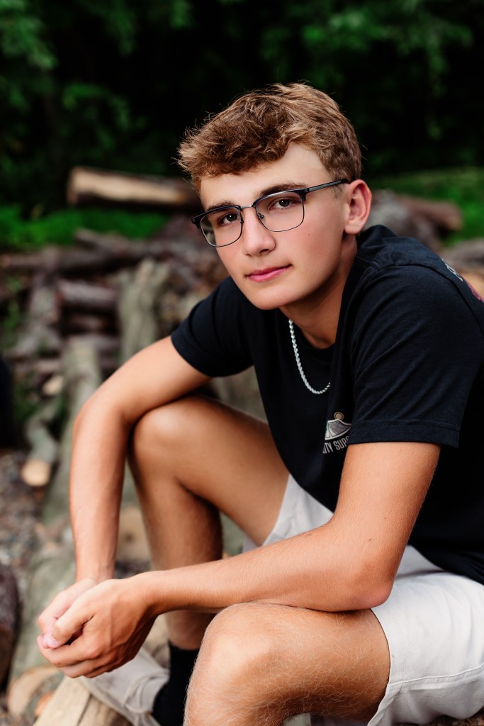 an Buren County senior portrait of Brody by Amber Karrels Photography