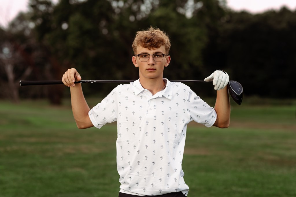 Senior photos at Lake Cora golf course in Paw Paw Michigan
