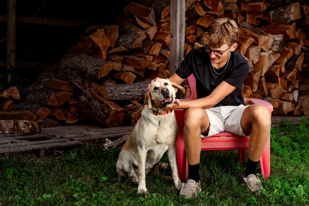 Senior photos with dog during a relaxed Van Buren County senior session