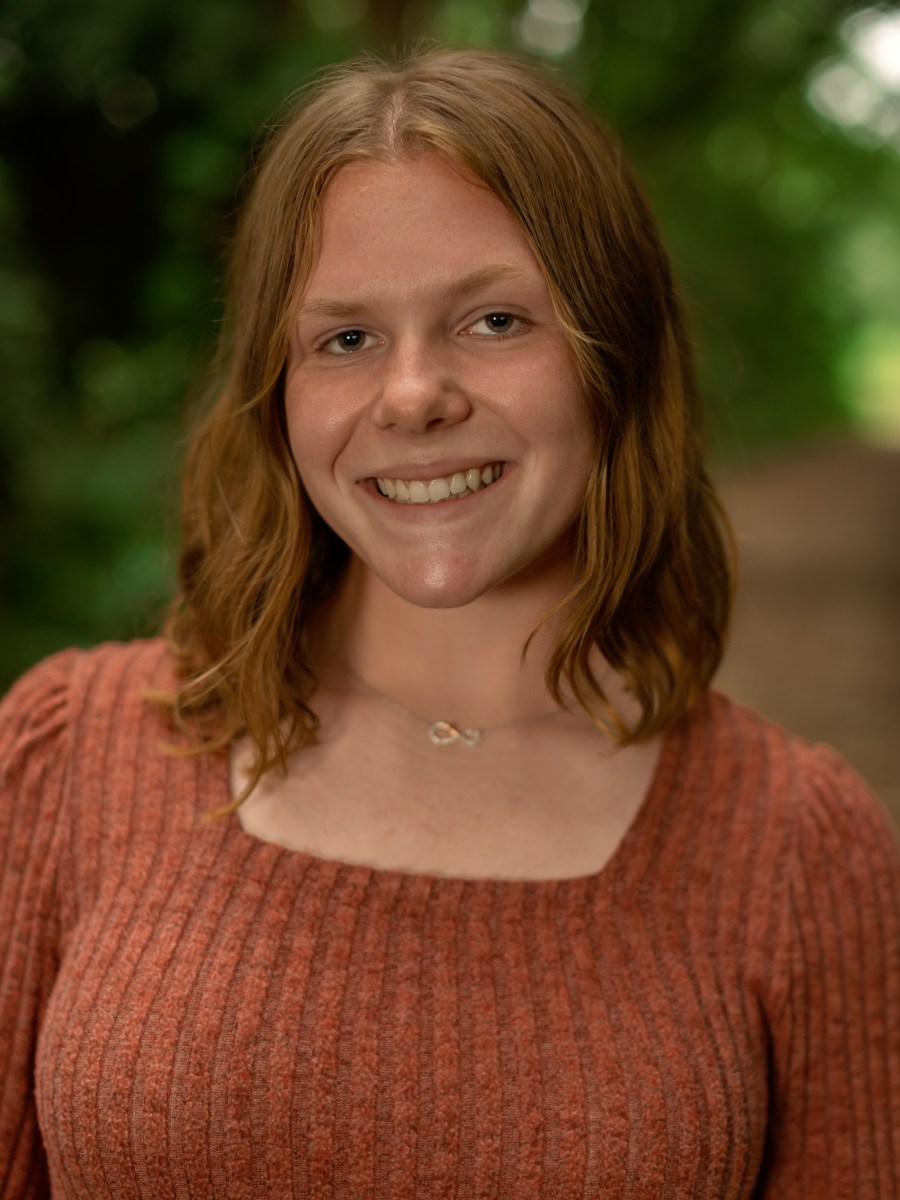 The Art Behind the Senior Photo&nbsp;Experience