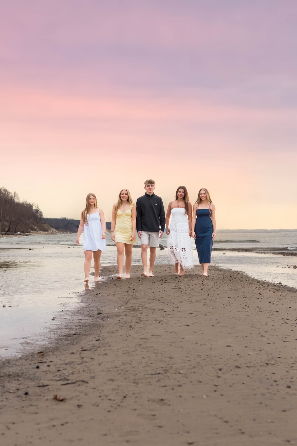 Amber’s Icons | Class of 2027 Senior Rep Team Applications Are&nbsp;Open