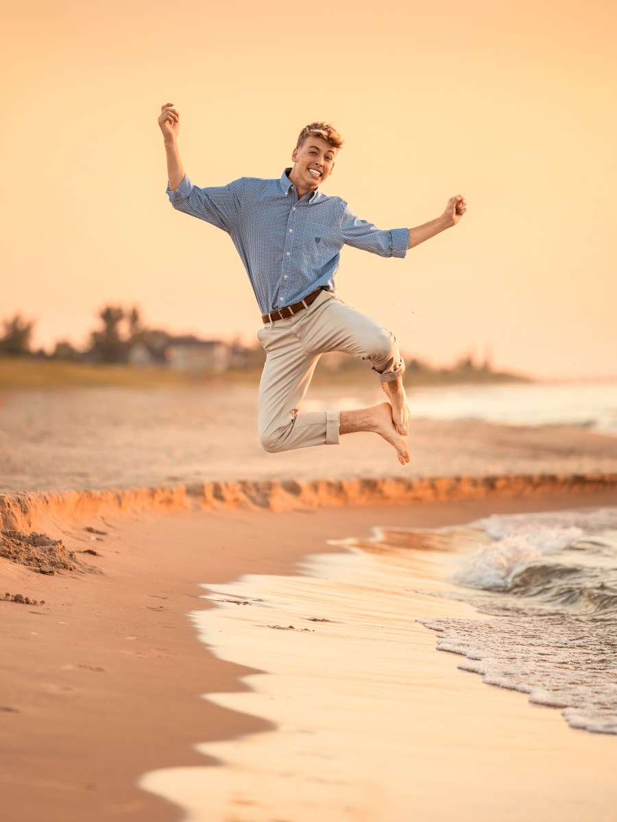 What to Expect From a Senior Photo&nbsp;Session