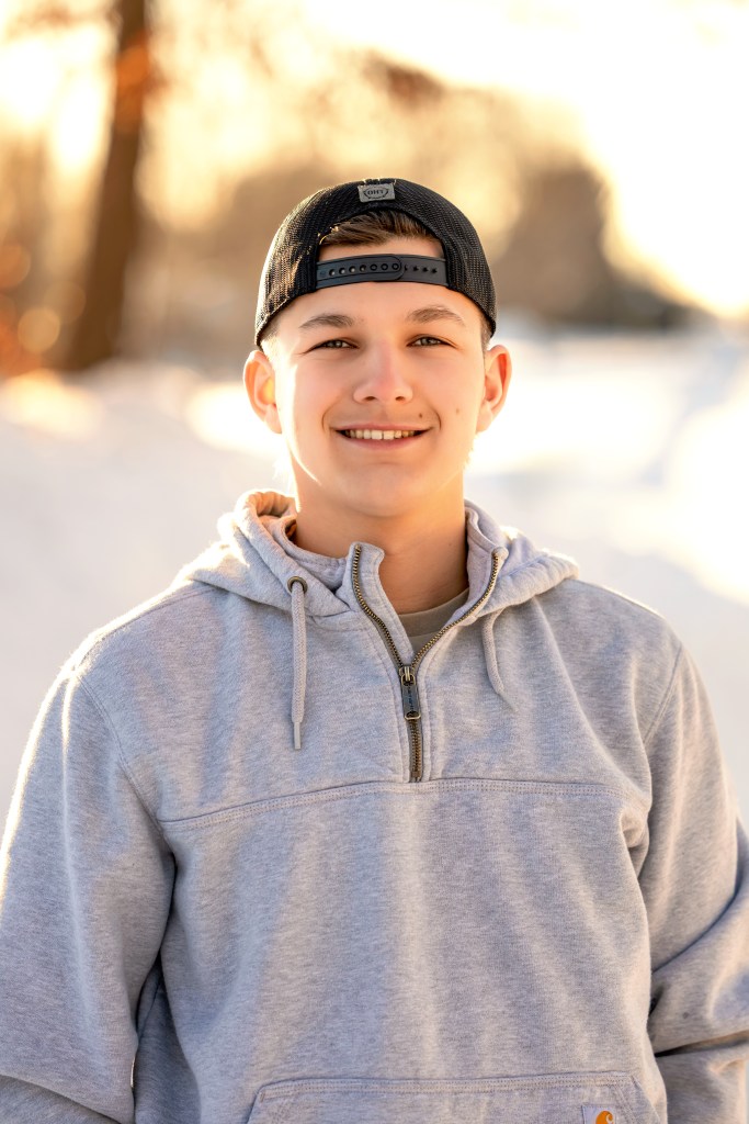 senior byo photosession winter golden hour coloma michigan