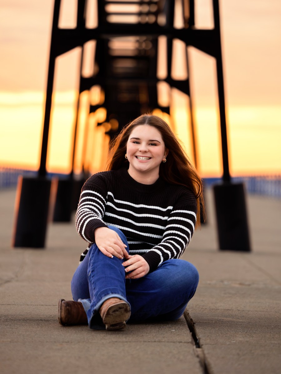 Mackenzie | St Joseph Michigan Senior Photos | Class of&nbsp;2026
